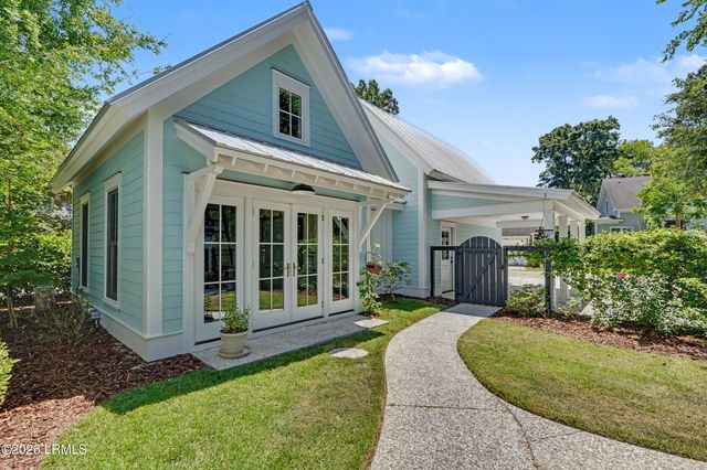 7 W Bluff, Beaufort, SC 29906