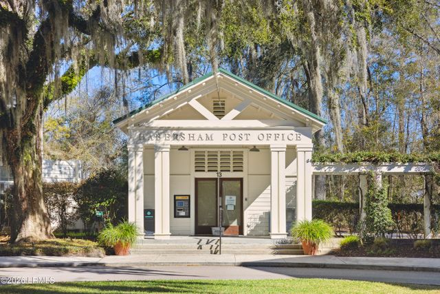 7 W Bluff, Beaufort, SC 29906