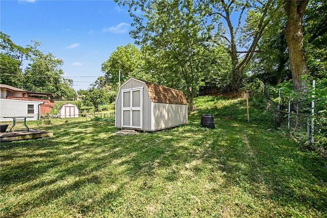 5151 N Corrington Avenue, Kansas City, MO 64119