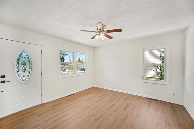 5151 N Corrington Avenue, Kansas City, MO 64119
