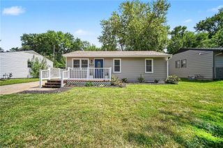 5151 N Corrington Avenue, Kansas City, MO 64119