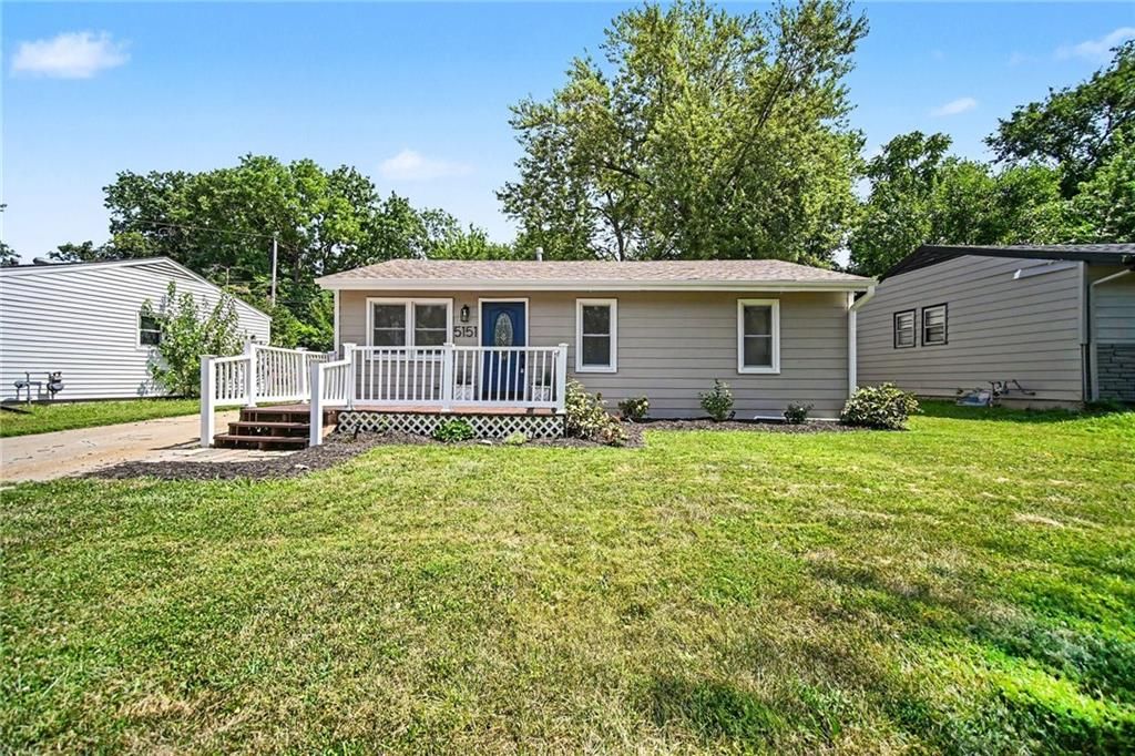 5151 N Corrington Avenue, Kansas City, MO 64119