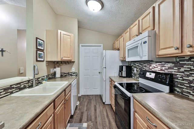 710 Carrington Place, Loveland, OH 45140