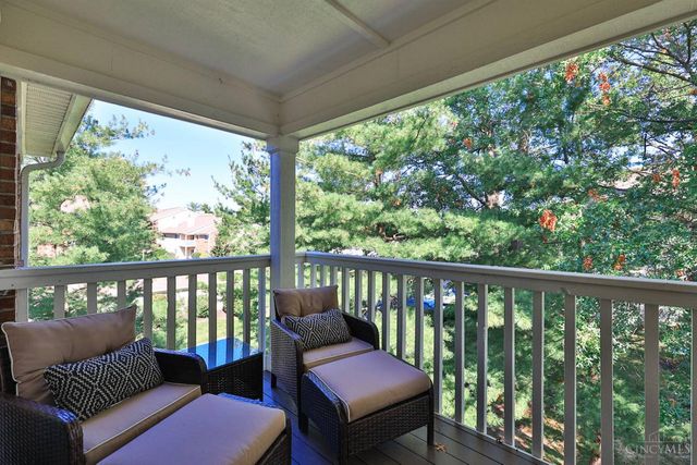 710 Carrington Place, Loveland, OH 45140