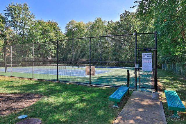 710 Carrington Place, Loveland, OH 45140