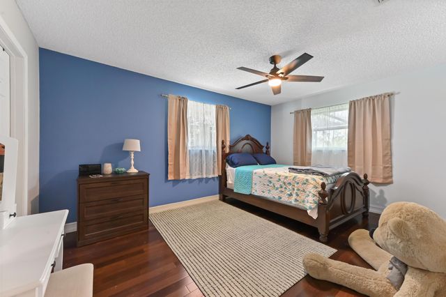 9351 NW 44th Place, Coral Springs, FL 33065