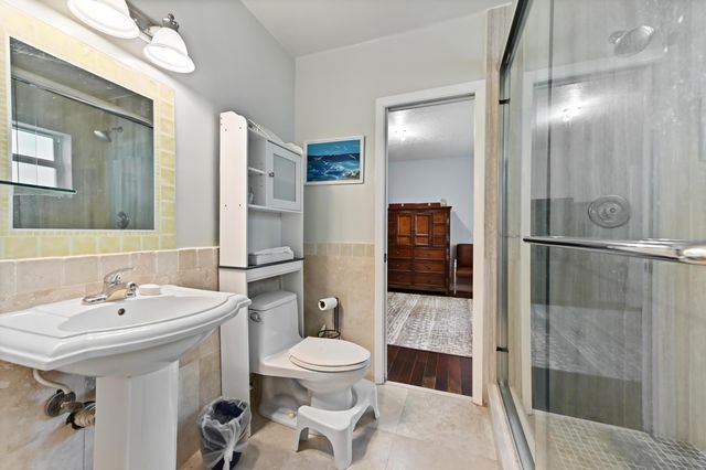 9351 NW 44th Place, Coral Springs, FL 33065