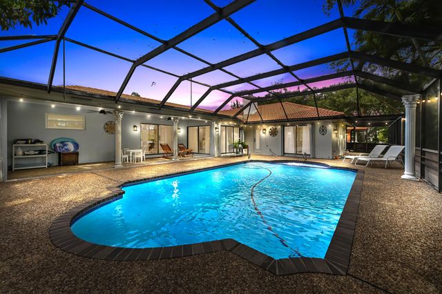 9351 NW 44th Place, Coral Springs, FL 33065
