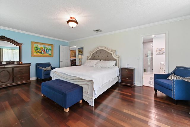 9351 NW 44th Place, Coral Springs, FL 33065