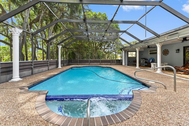 9351 NW 44th Place, Coral Springs, FL 33065
