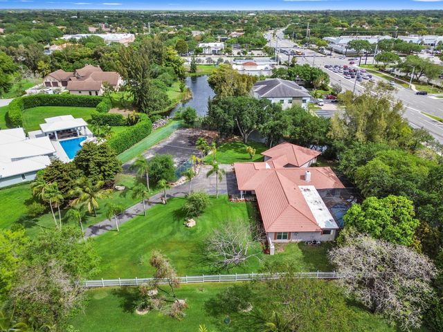 9351 NW 44th Place, Coral Springs, FL 33065