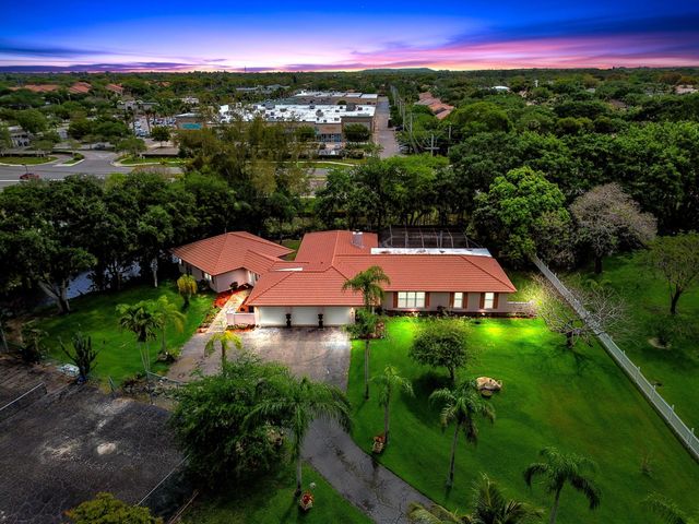 9351 NW 44th Place, Coral Springs, FL 33065
