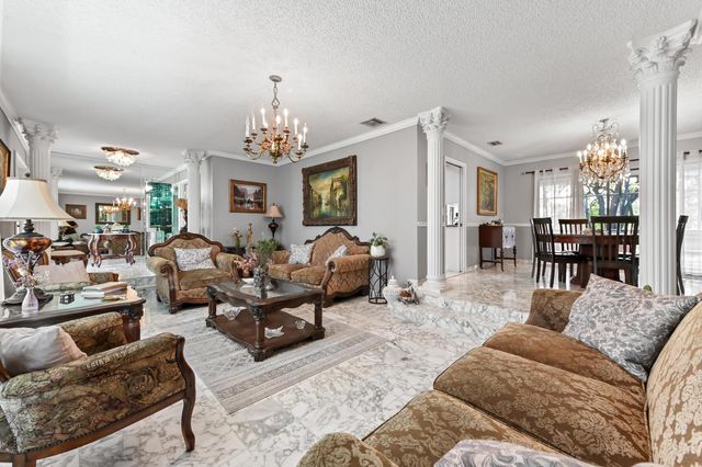 9351 NW 44th Place, Coral Springs, FL 33065