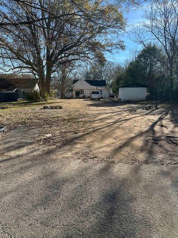 949 North Logan Street, Gaffney, SC 29341