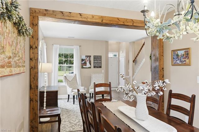 2107 Sunset Maple LN, Chesapeake, VA 23323