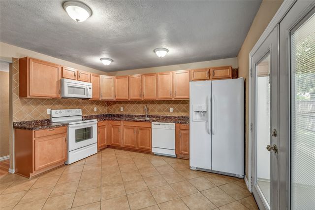 4804 Wagner Drive, The Colony, TX 75056