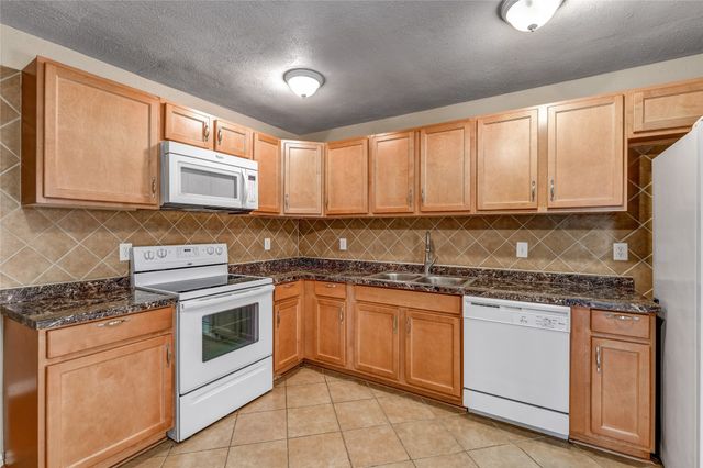 4804 Wagner Drive, The Colony, TX 75056