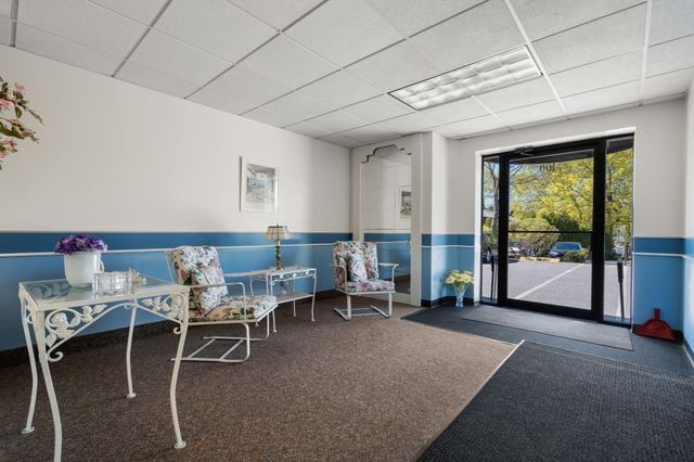 100 Lexington Street B8, Belmont, MA 02478
