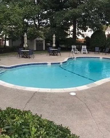 100 Lexington Street B8, Belmont, MA 02478