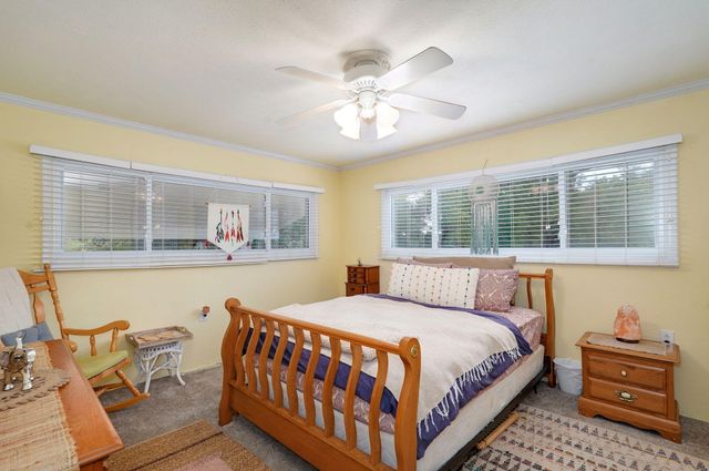 1338 Blackberry Lane, Crane, MO 65633