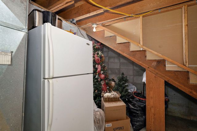 1338 Blackberry Lane, Crane, MO 65633