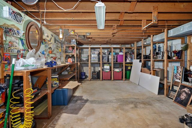 1338 Blackberry Lane, Crane, MO 65633