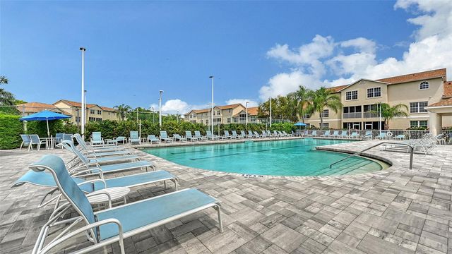8370 WINGATE DRIVE 716, Sarasota, FL 34238