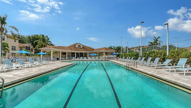 8370 WINGATE DRIVE 716, Sarasota, FL 34238