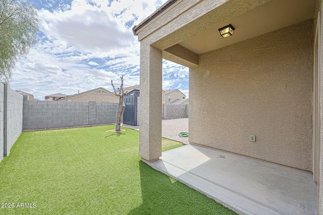 29933 W WHITTON Avenue, Buckeye, AZ 85396
