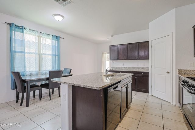 29933 W WHITTON Avenue, Buckeye, AZ 85396