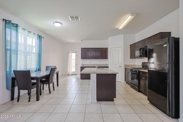 29933 W WHITTON Avenue, Buckeye, AZ 85396