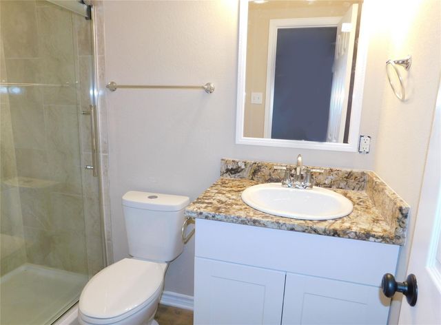 500 Wanta Hide A Way DR, Spicewood, TX 78669