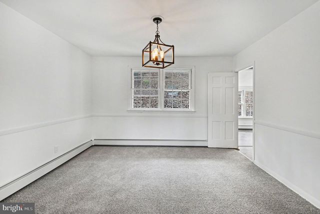 542 UPPER WEADLEY RD, Wayne, PA 19087