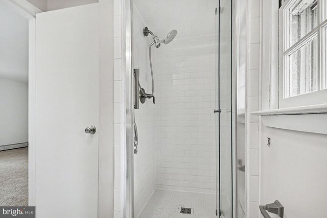 542 UPPER WEADLEY RD, Wayne, PA 19087