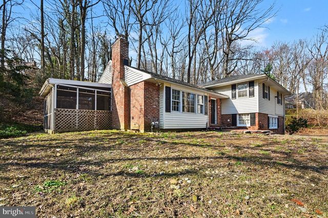542 UPPER WEADLEY RD, Wayne, PA 19087