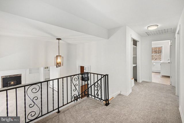 542 UPPER WEADLEY RD, Wayne, PA 19087