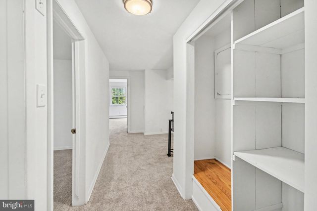 542 UPPER WEADLEY RD, Wayne, PA 19087