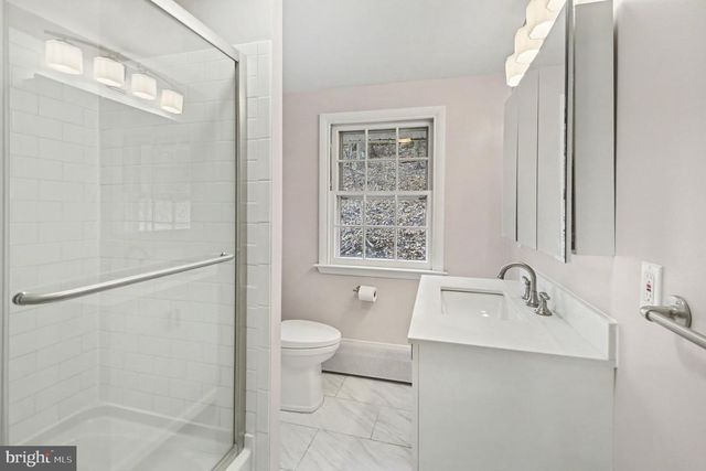 542 UPPER WEADLEY RD, Wayne, PA 19087