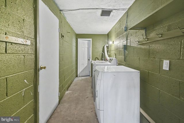 542 UPPER WEADLEY RD, Wayne, PA 19087