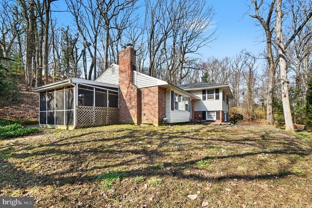 542 UPPER WEADLEY RD, Wayne, PA 19087