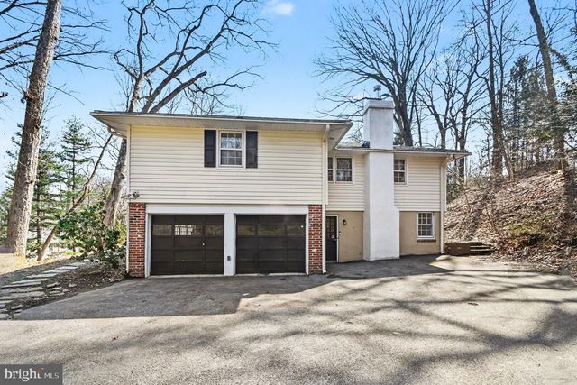 542 UPPER WEADLEY RD, Wayne, PA 19087