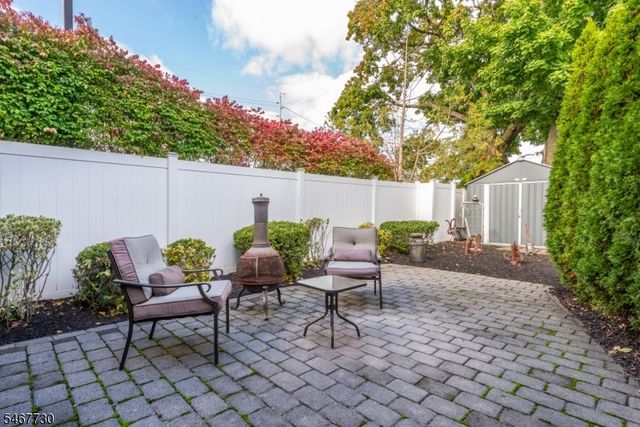 52 Redman Pl, Totowa Boro, NJ 07512
