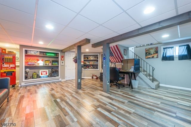 52 Redman Pl, Totowa Boro, NJ 07512