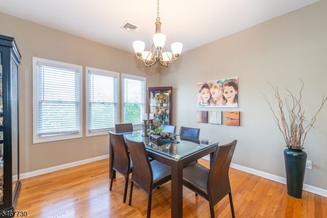 52 Redman Pl, Totowa Boro, NJ 07512