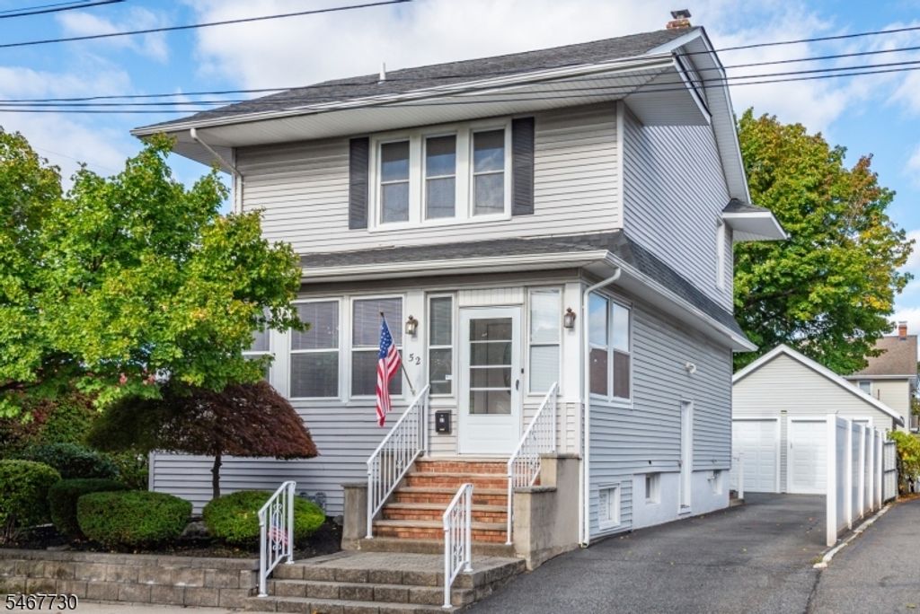 52 Redman Pl, Totowa Boro, NJ 07512
