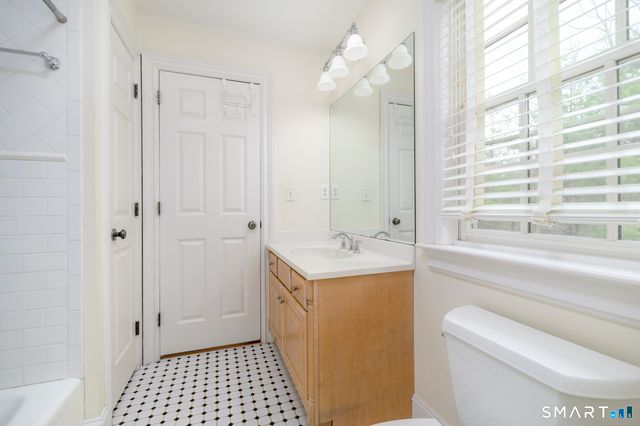 53 Wolfpit Road, Wilton, CT 06897