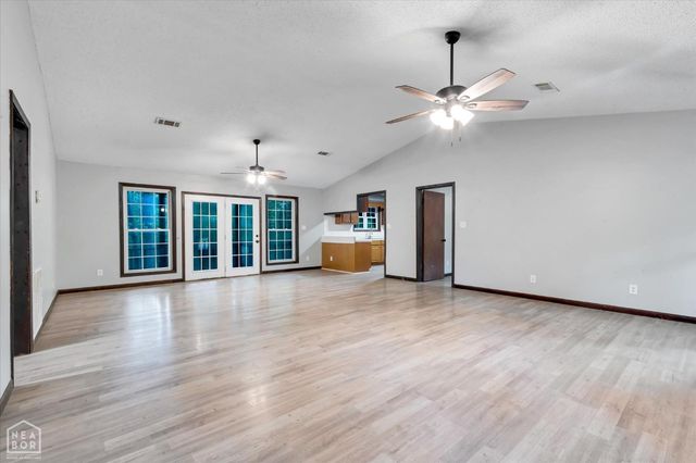 124 County Road 366, Bono, AR 72416