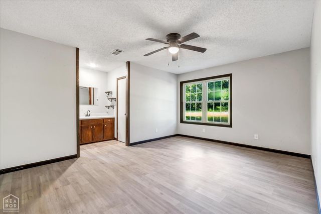 124 County Road 366, Bono, AR 72416