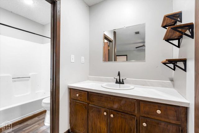 124 County Road 366, Bono, AR 72416