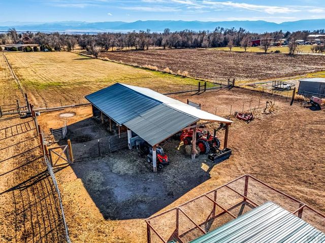 1144 4th St, Penrose, CO 81240